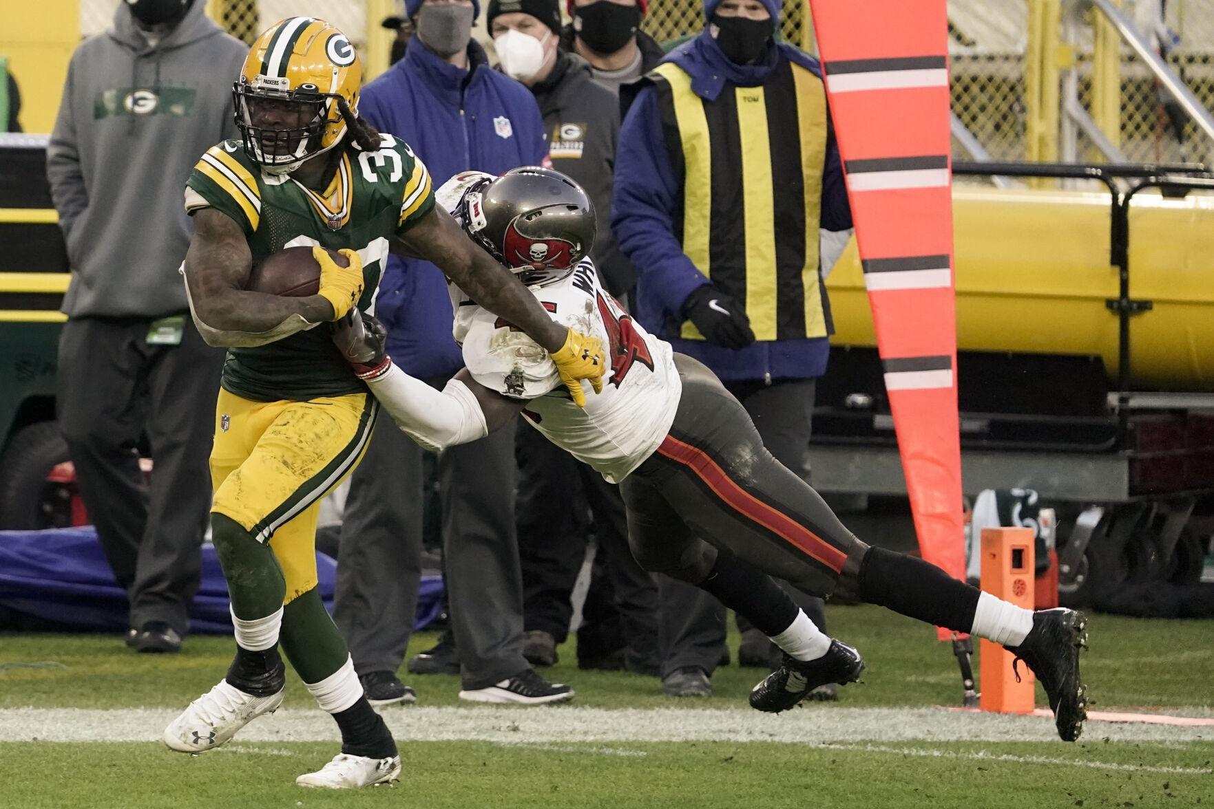 Buccaneers Packers Football